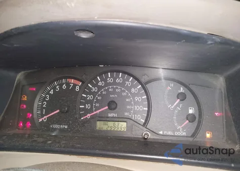 2005 Toyota Corolla Ce z USA, uszkodzony, nr VIN 1NXBR32E65Z476211